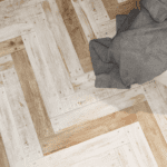 PRIS BALAU WHITE 15X90